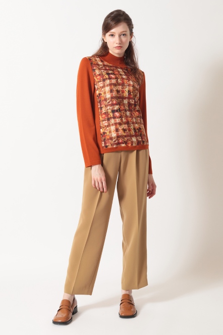 微高領花卉圖騰針織衣